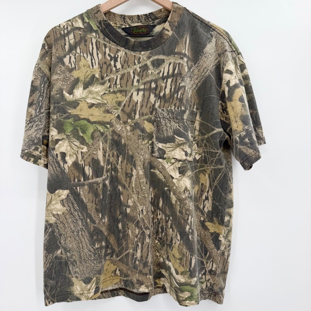 Vintage Liberty Men's Large Mossy Oak Camo Hunting T-Shirt Pocket 90s
